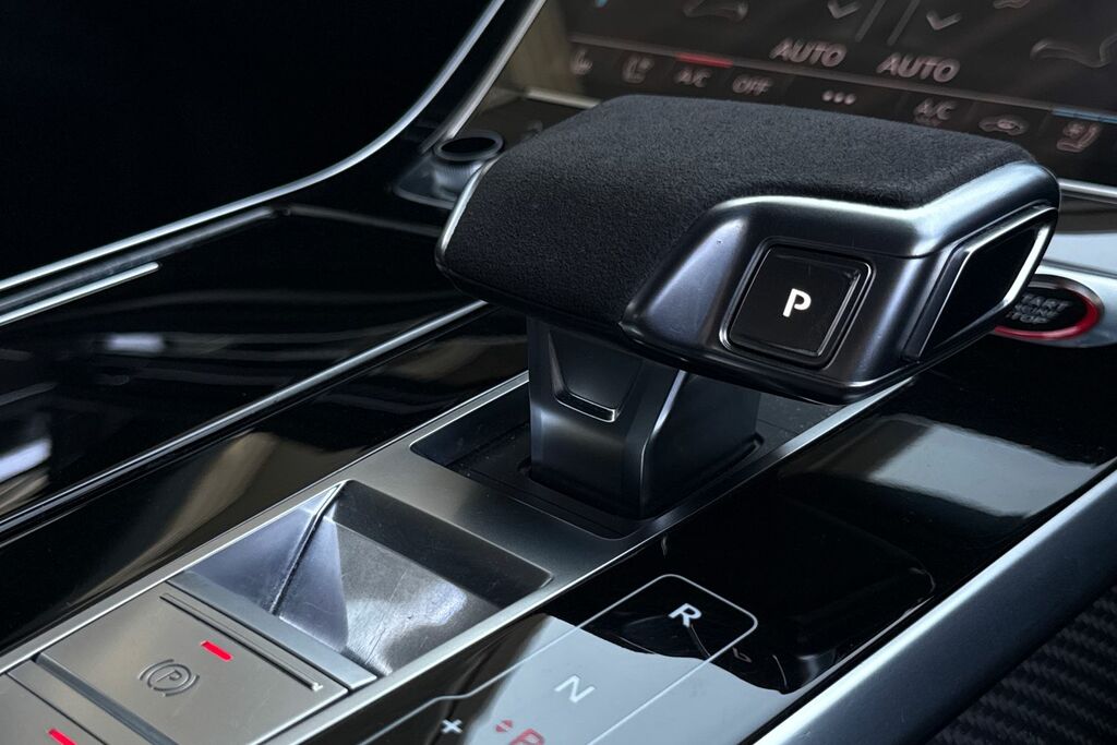 Audi RSQ8 Q8 Black #26