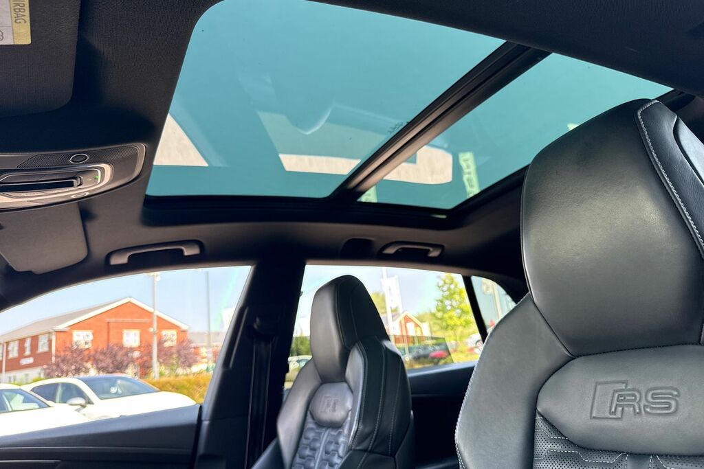 Audi RSQ8 Q8 Black #23