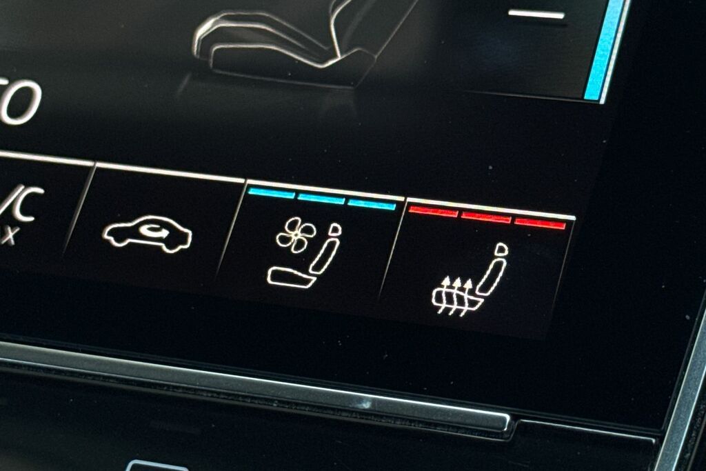 Audi RSQ8 Q8 Black #29