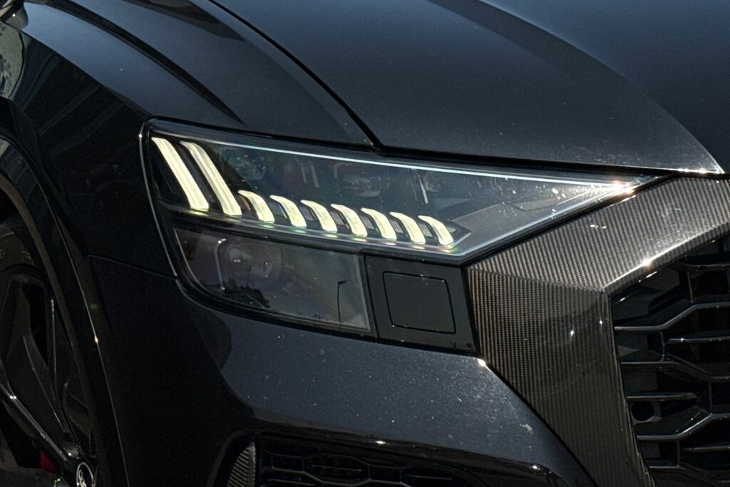 Audi RSQ8 Q8 Black #19