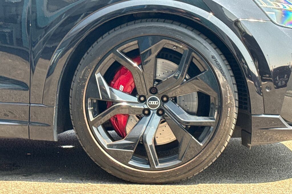 Audi RSQ8 Q8 Black #5