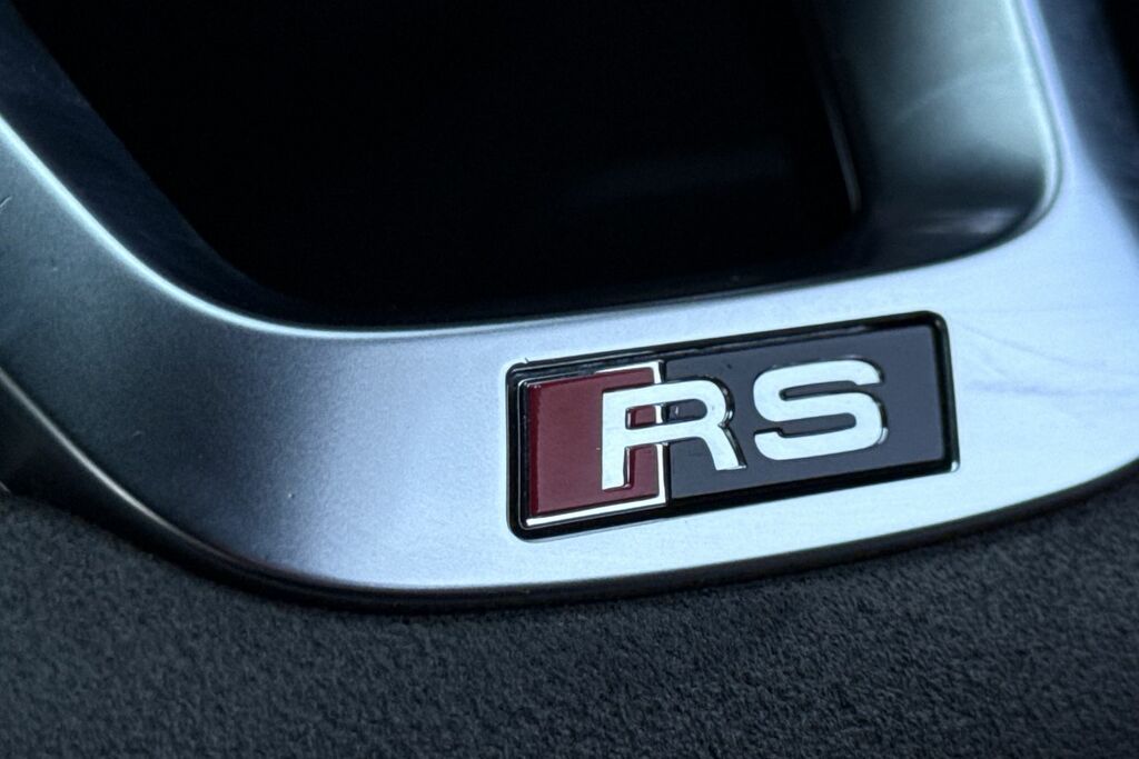 Audi RSQ8 Q8 Black #34