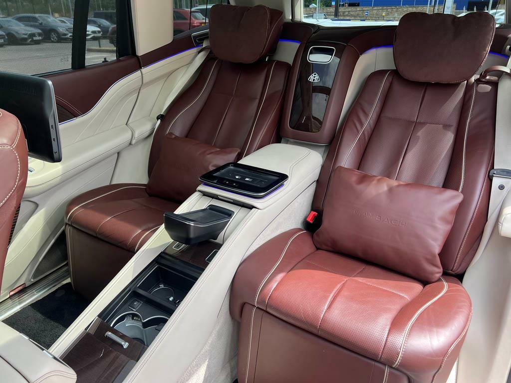 Mercedes-Benz Maybach GLS Class 4.0 Maybach Gls 600 Black #47