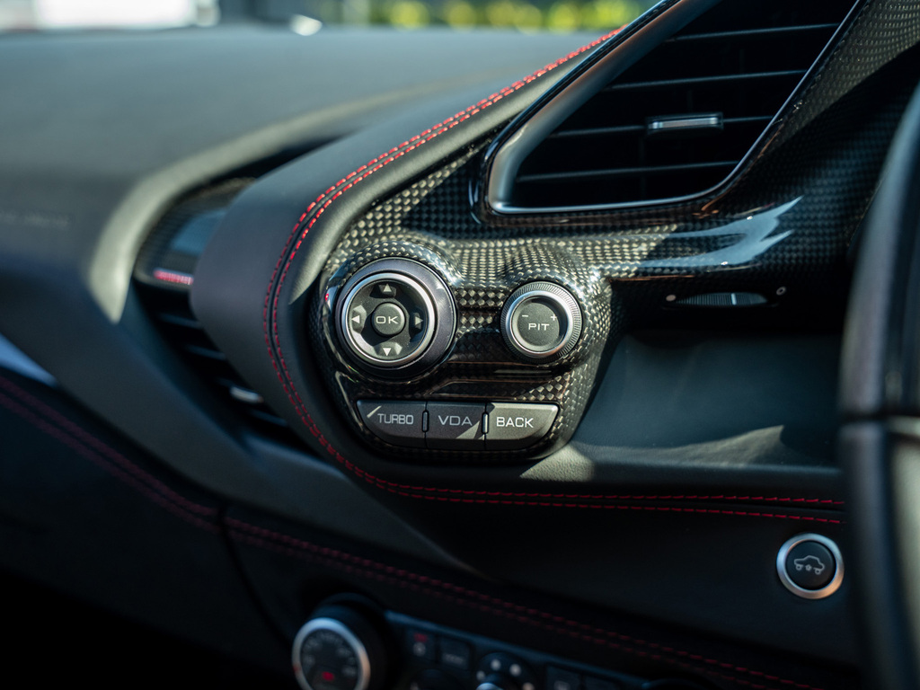 Ferrari 488 3.9T V8 Gtb Coupe F1 Dct Euro 6 Ss  #10