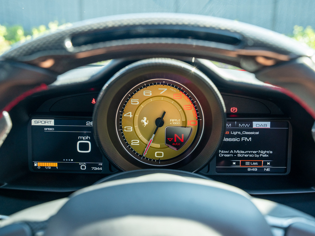 Ferrari 488 3.9T V8 Gtb Coupe F1 Dct Euro 6 Ss  #9