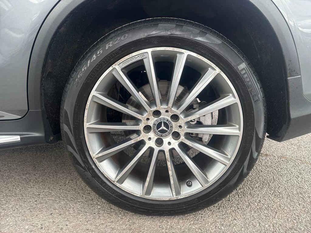 Mercedes-Benz GLC Class Mercedes-benz Estate 300D 4Matic Amg Line P Black #32