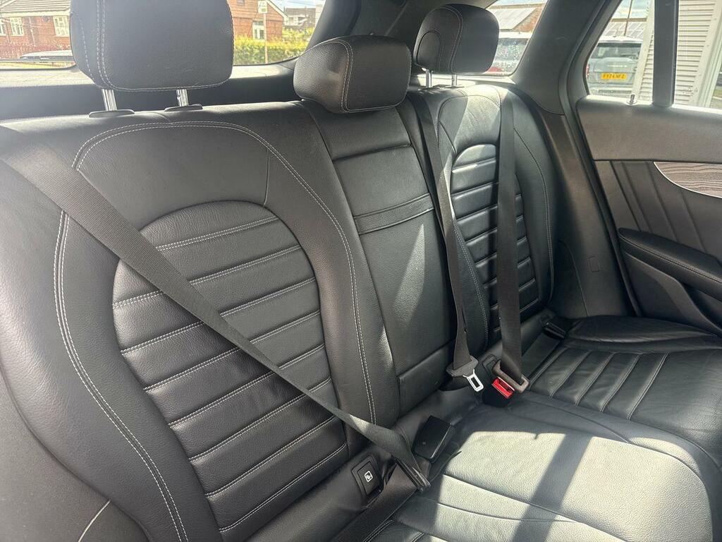 Mercedes-Benz GLC Class Mercedes-benz Estate 300D 4Matic Amg Line P Black #51