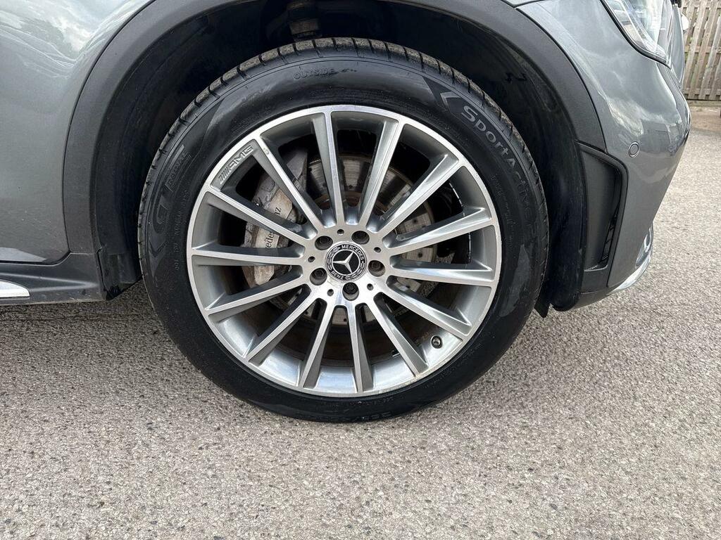 Mercedes-Benz GLC Class Mercedes-benz Estate 300D 4Matic Amg Line P Black #30