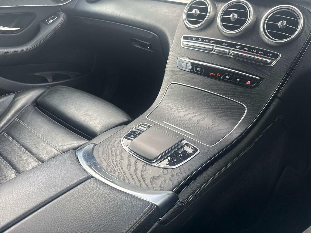 Mercedes-Benz GLC Class Mercedes-benz Estate 300D 4Matic Amg Line P Black #57