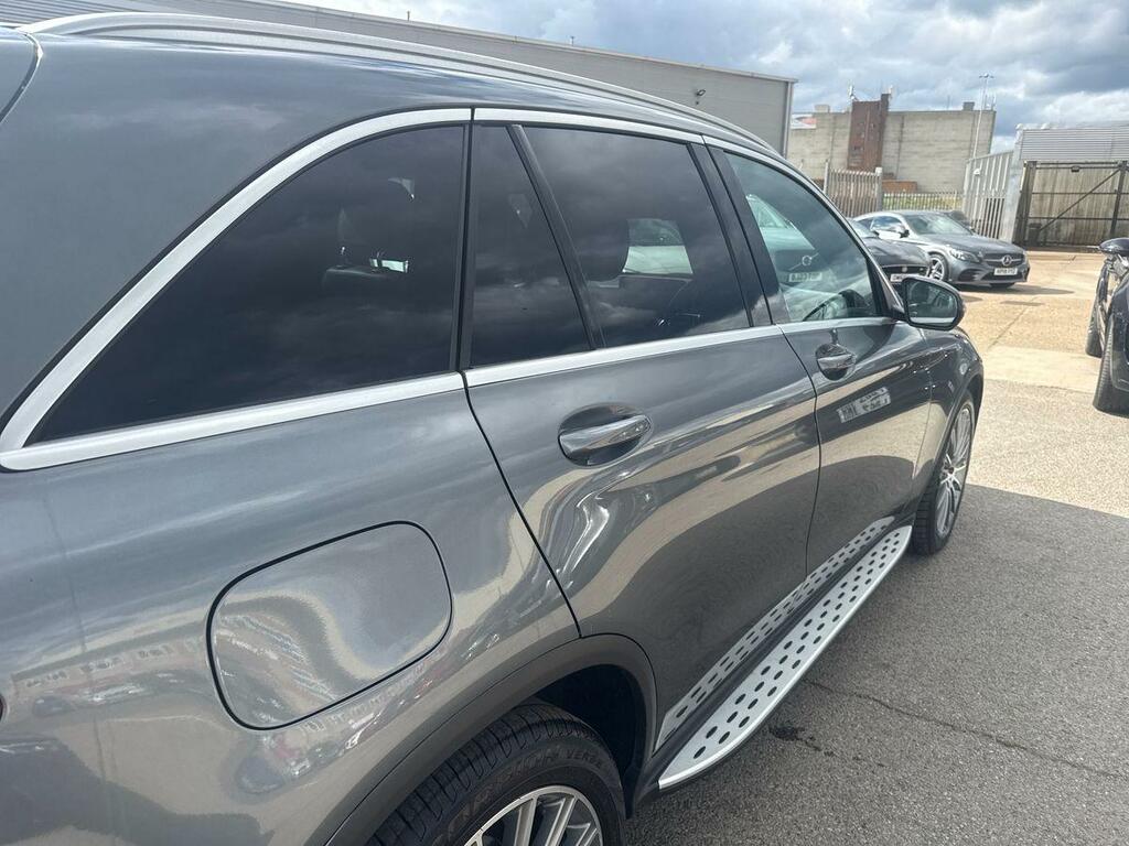 Mercedes-Benz GLC Class Mercedes-benz Estate 300D 4Matic Amg Line P Black #49