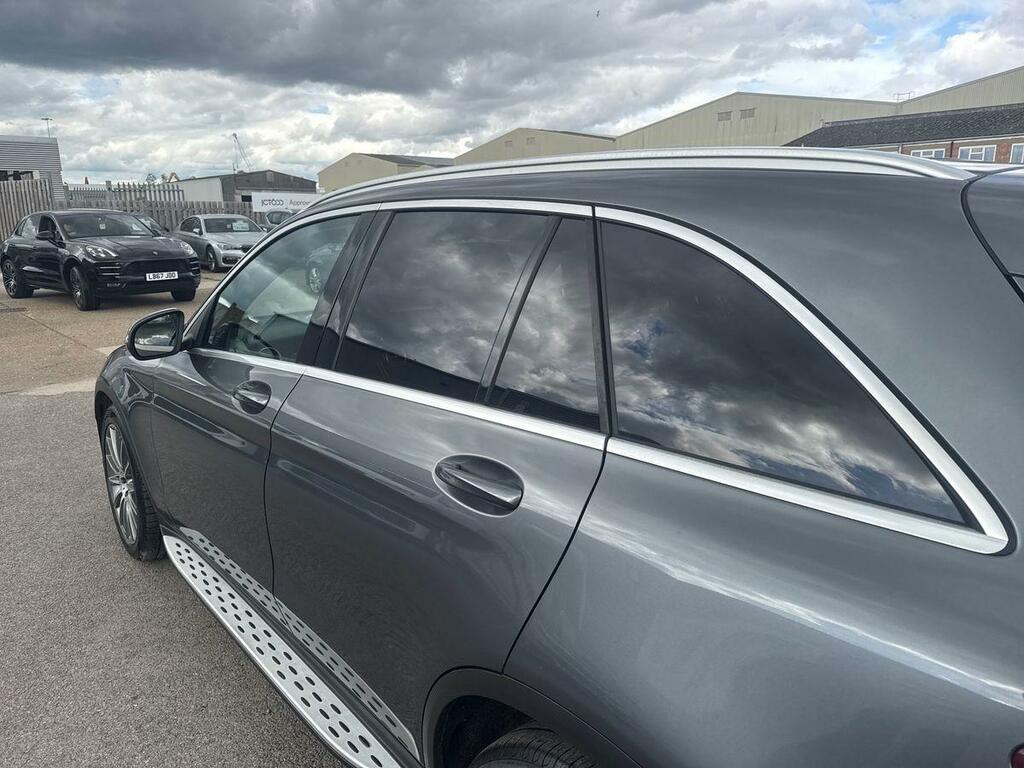 Mercedes-Benz GLC Class Mercedes-benz Estate 300D 4Matic Amg Line P Black #37