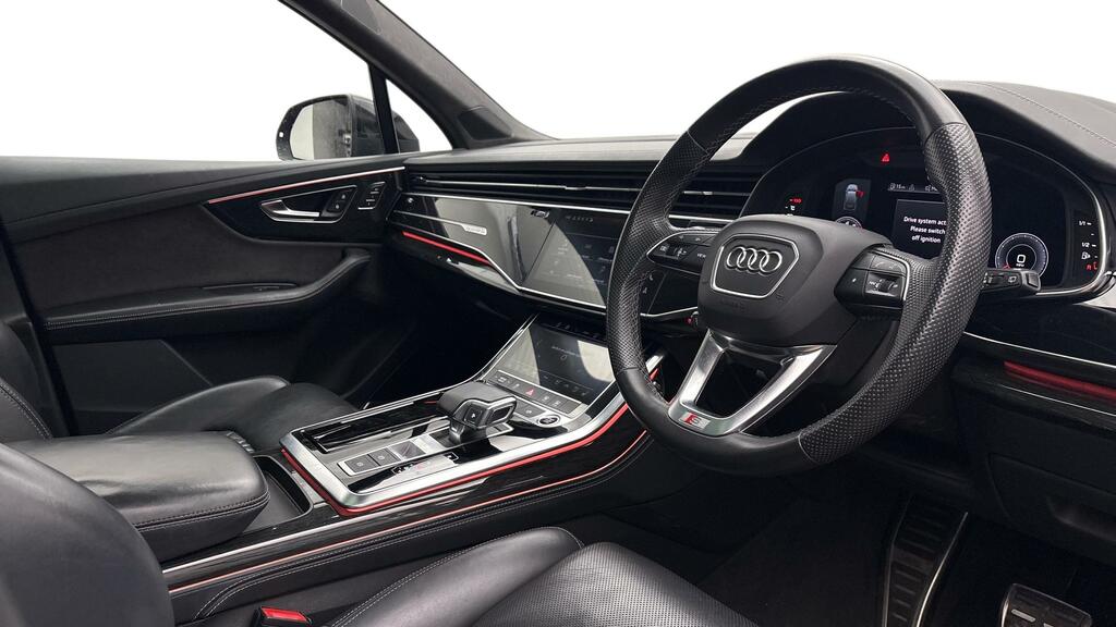 Audi Q7 Automatic Black #6