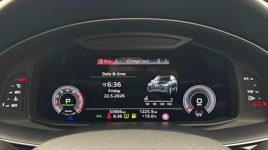 Audi Q7 Automatic Black #9