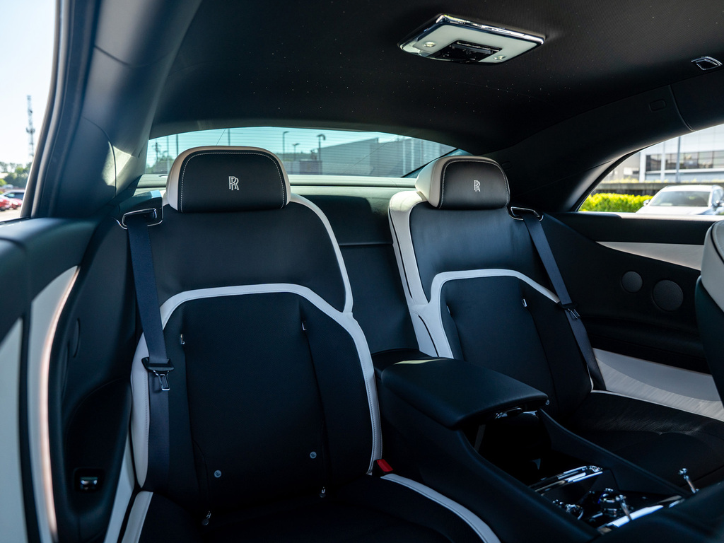 Rolls-Royce Spectre Coupe Black #15