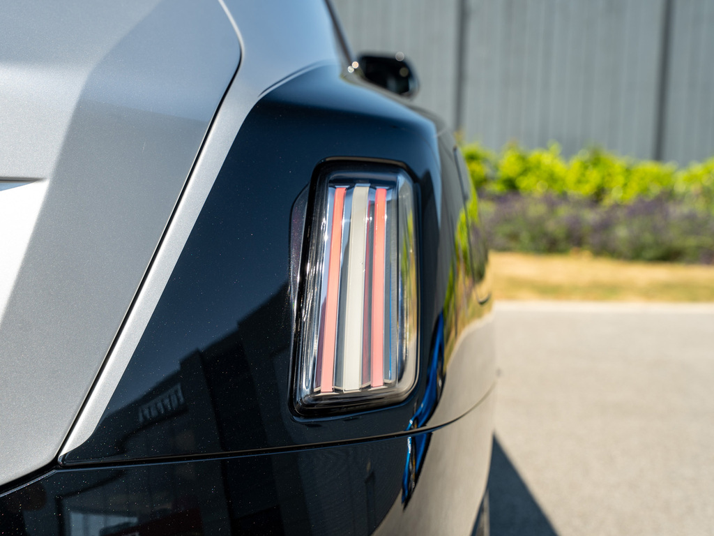 Rolls-Royce Spectre Coupe Black #34