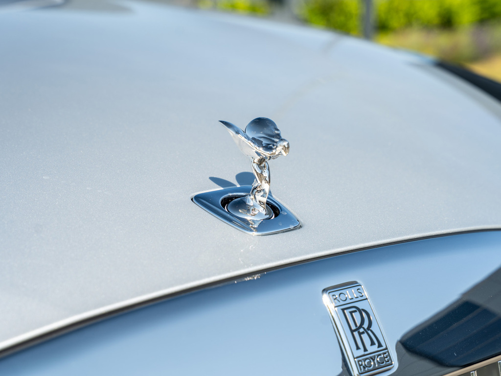 Rolls-Royce Spectre Coupe Black #38
