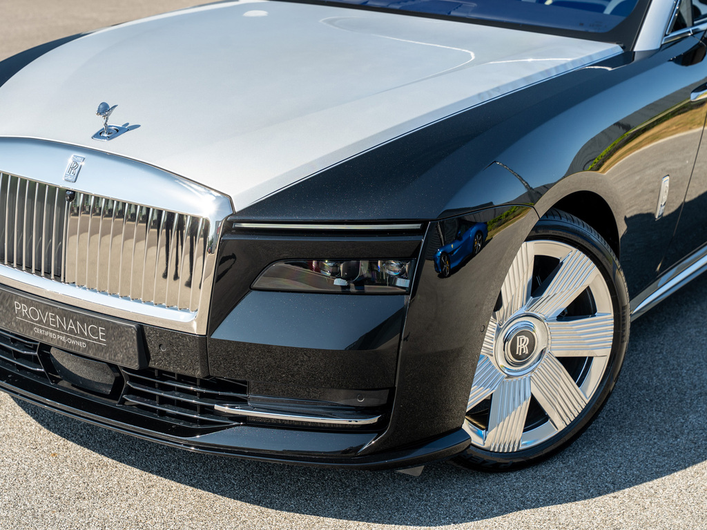 Rolls-Royce Spectre Coupe Black #42
