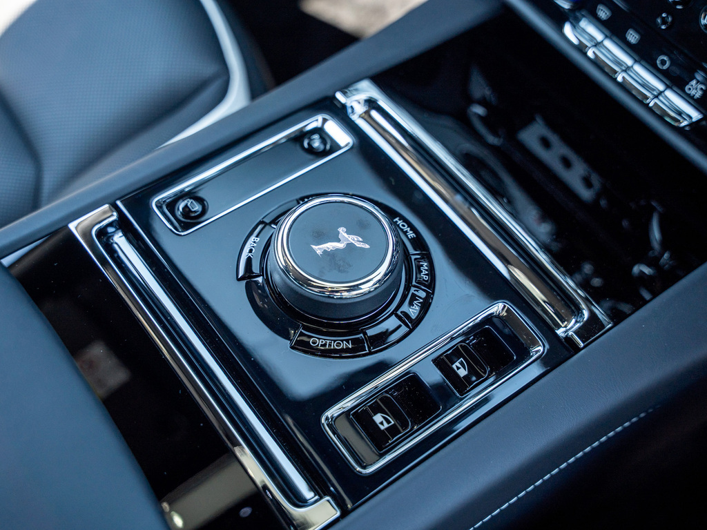 Rolls-Royce Spectre Coupe Black #8