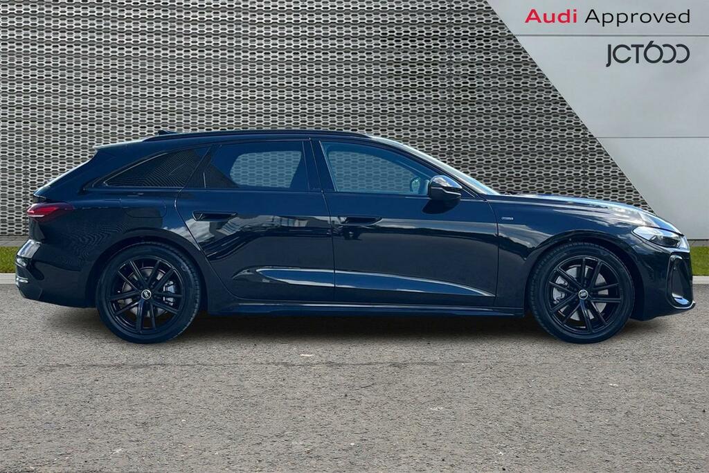 Audi A5 Hatchback White #4