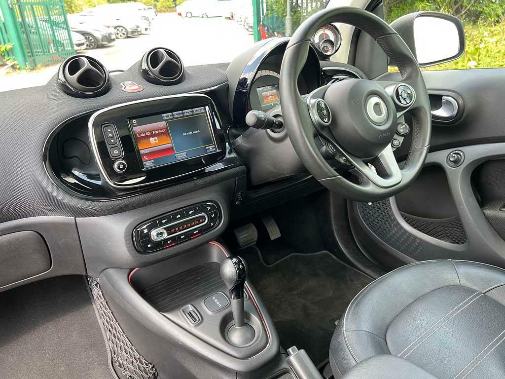 Smart Fortwo Coupe Eq Fortwo Passion Advanced Black #3