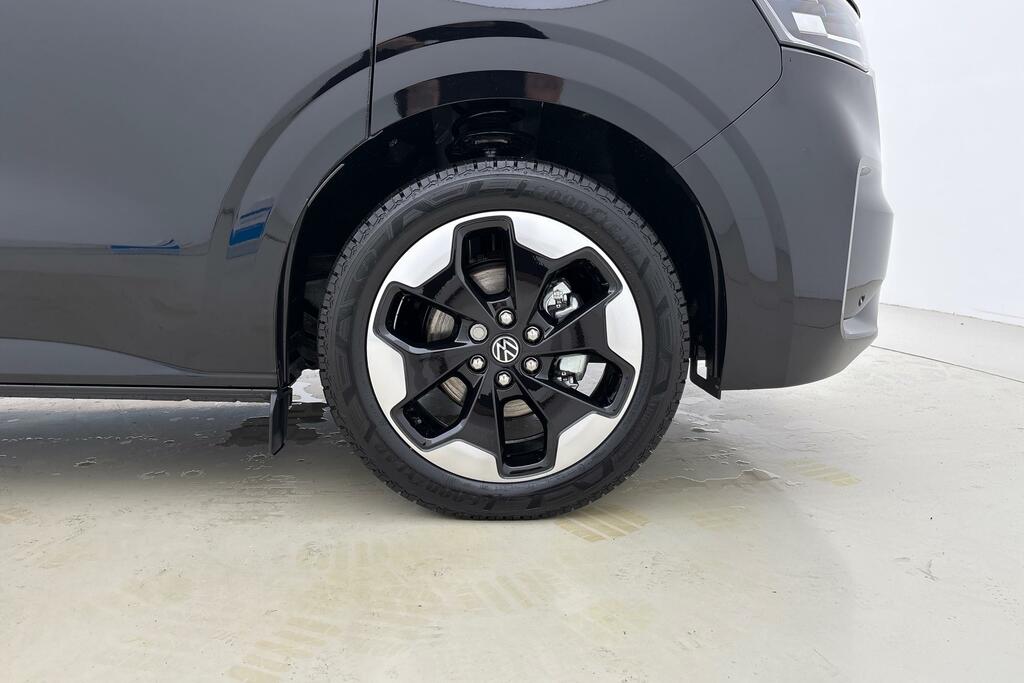 BMW 2.0 Tdi Style Minibus Double Cab L YY75GOA Black #5