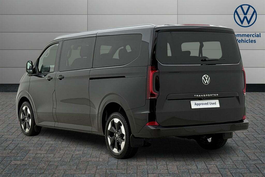 BMW 2.0 Tdi Style Minibus Double Cab L YY75GOA Black #3