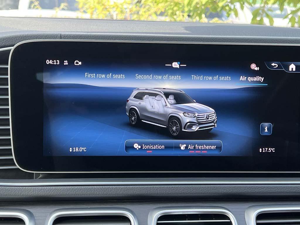 Mercedes-Benz GLS Class Suv Black #36