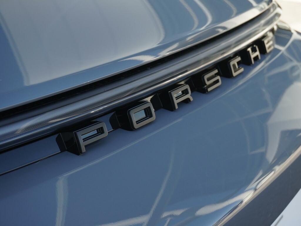 Porsche 911 Automatic Black #41