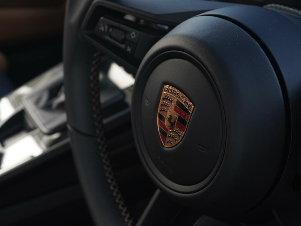 Porsche 911 Automatic Black #38