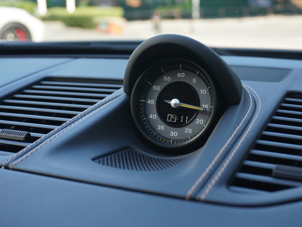 Porsche 911 Automatic Black #22