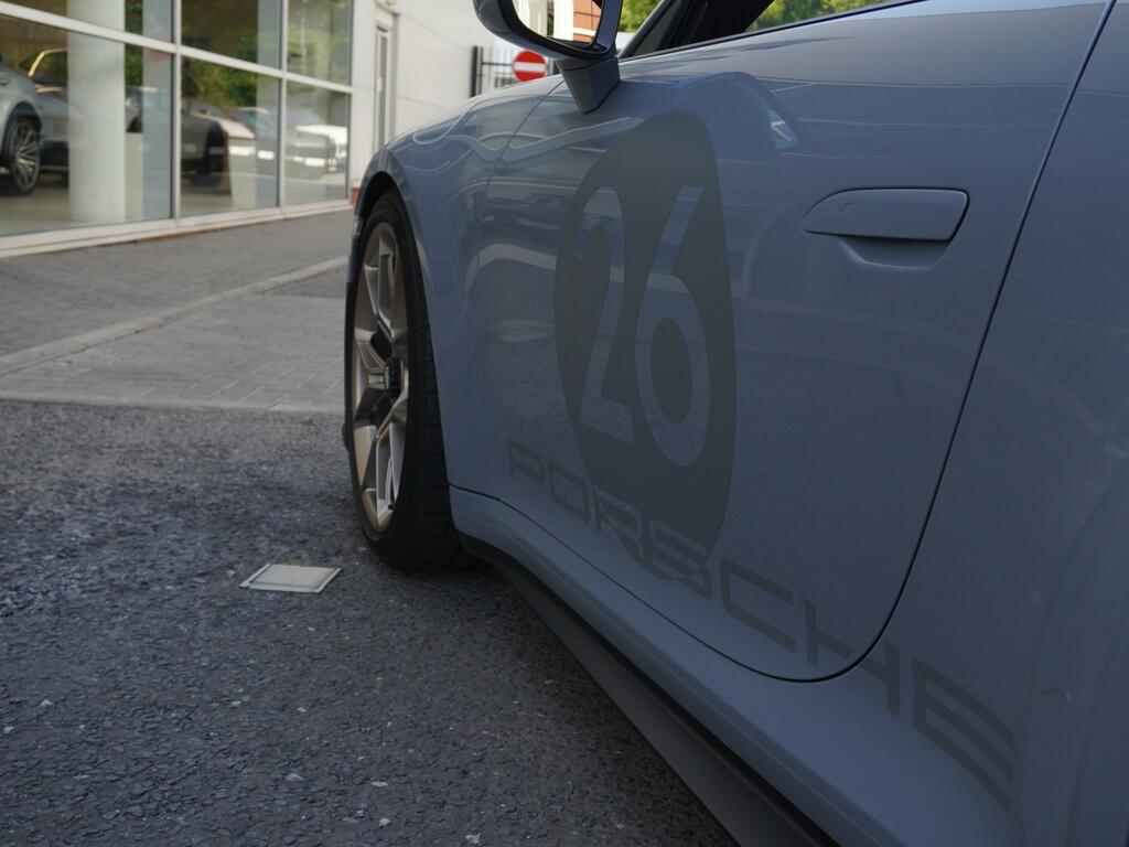 Porsche 911 Automatic Black #43