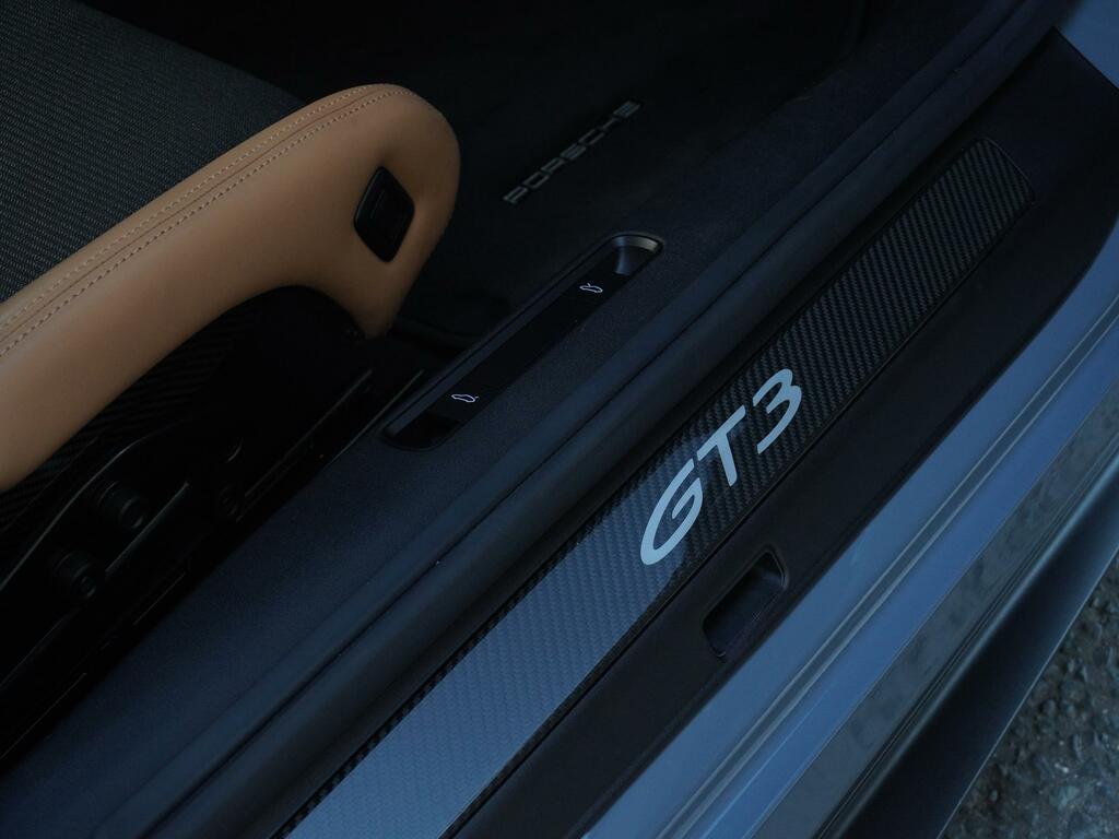 Porsche 911 Automatic Black #20
