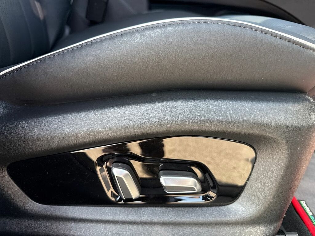 Omoda 5 Petrol Noble Silver #25