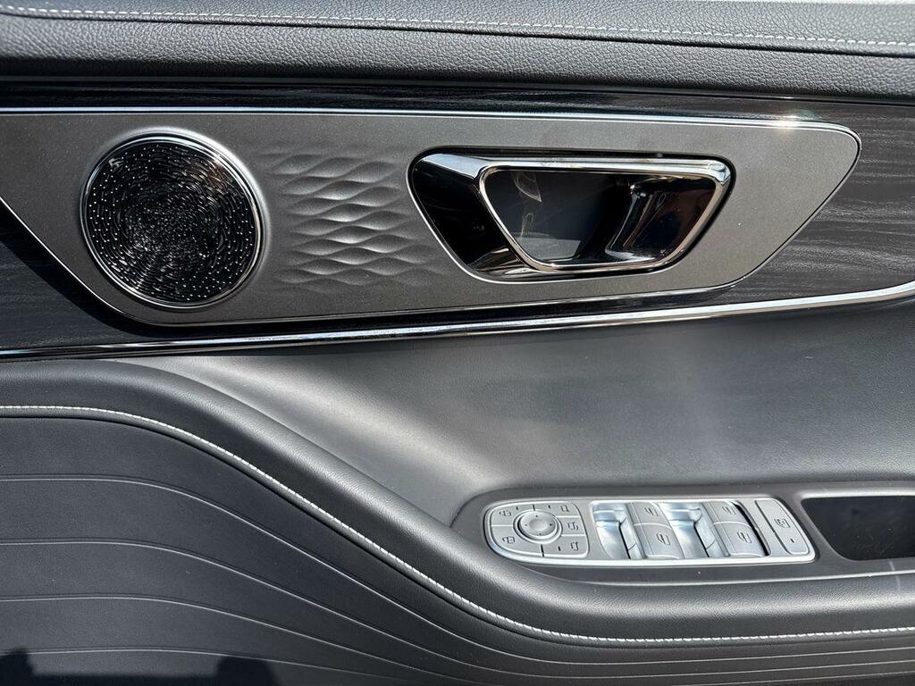 Omoda 5 Petrol Noble Silver #28