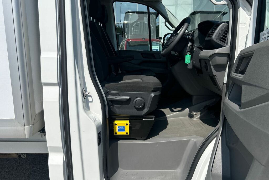 Volkswagen Crafter Startline White #40