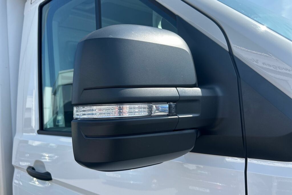 Volkswagen Crafter Startline White #17