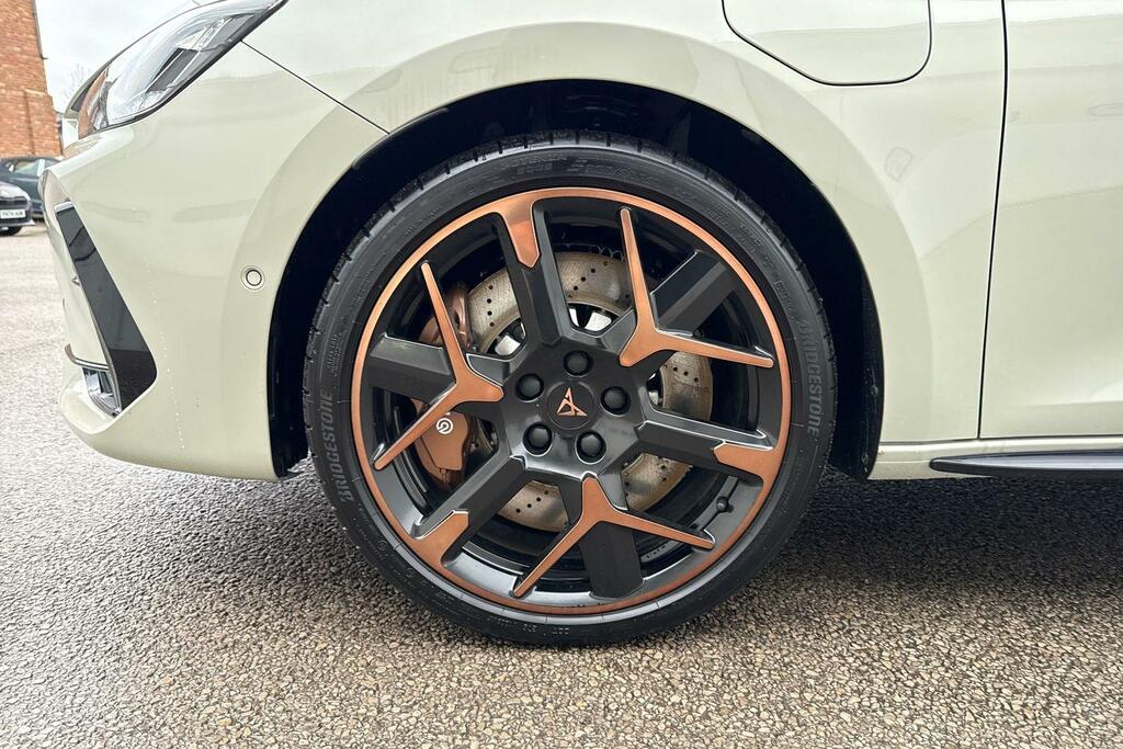 Cupra Leon 1.5 Etsi 150 V3 Dsg Grey #26