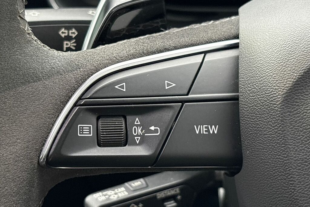 Audi RSQ8 Suv Black #16