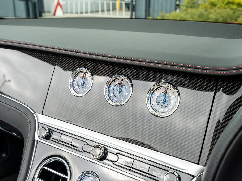 Bentley Continental Speed White #40