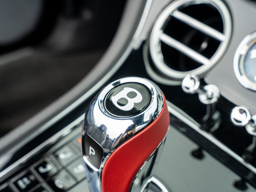Bentley Continental Speed White #31