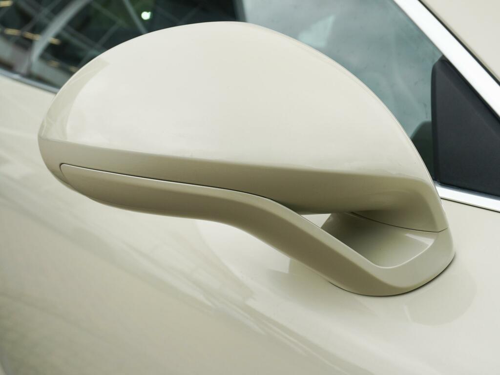 Porsche 911  White #30