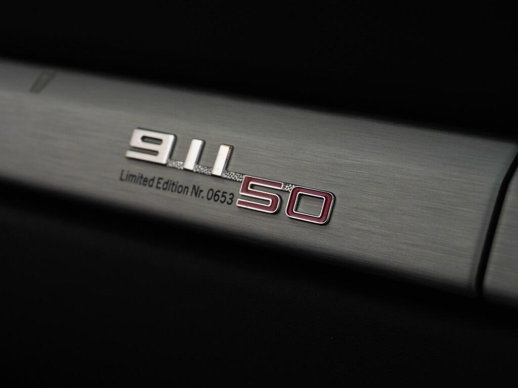 Porsche 911  White #40
