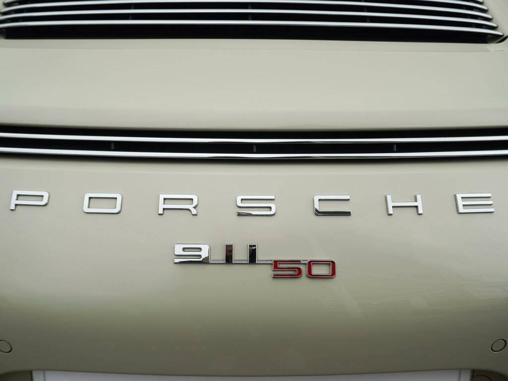 Porsche 911  White #27