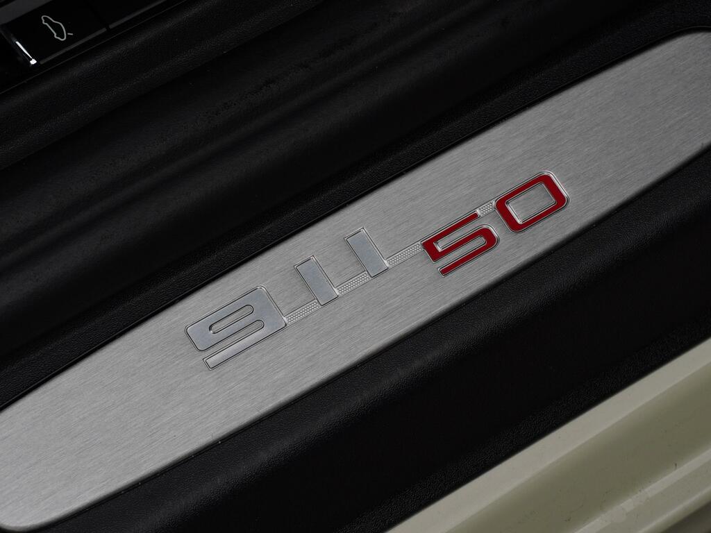 Porsche 911  White #32