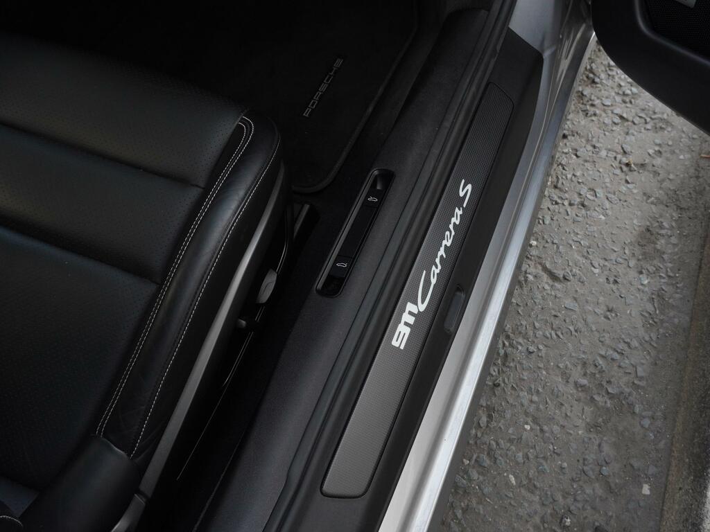 Porsche 911 S Pdk  #22