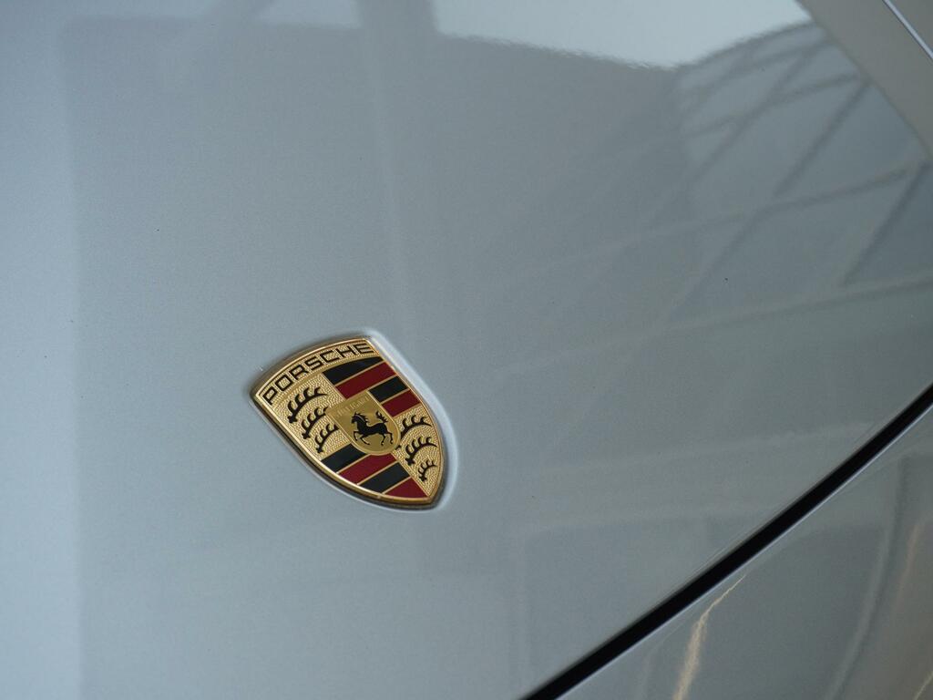 Porsche 911 S Pdk  #33