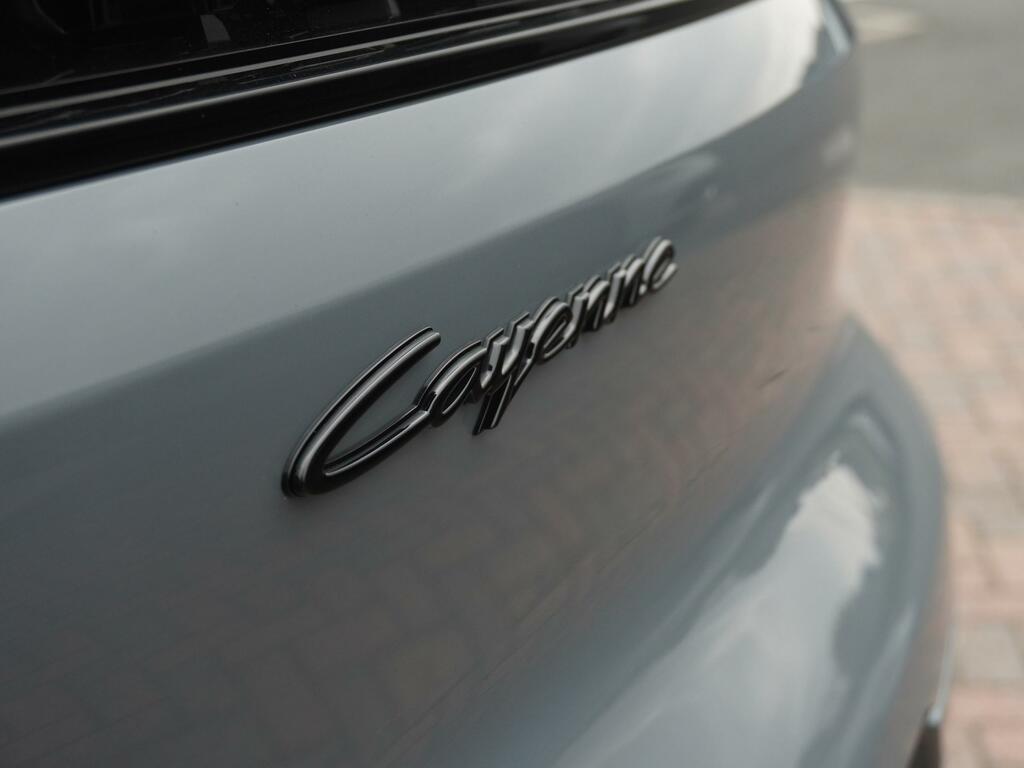 Porsche Cayenne E-hybrid Tiptronic S 5 Seat Blue #28