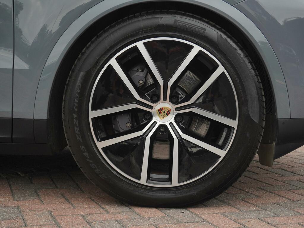 Porsche Cayenne E-hybrid Tiptronic S 5 Seat Blue #4