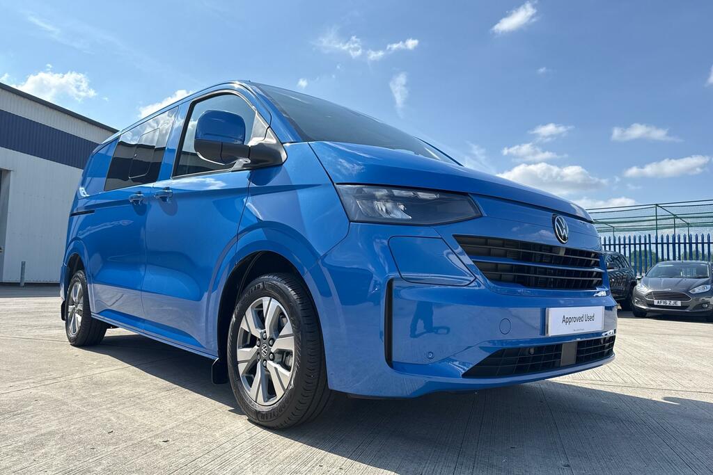 Volkswagen E-Transporter T32 Panel Van Commerce Pro Swb 218 Ps 65 Kwh Elect #21