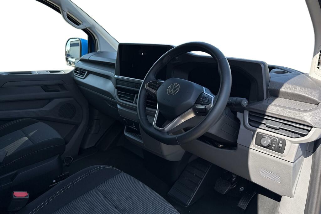 Volkswagen E-Transporter T32 Panel Van Commerce Pro Swb 218 Ps 65 Kwh Elect #10